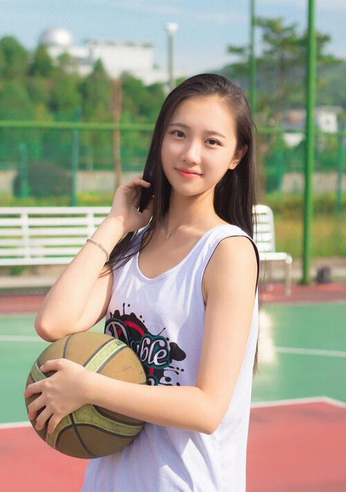 RNG主教练专访谈未来，rng现在主教练